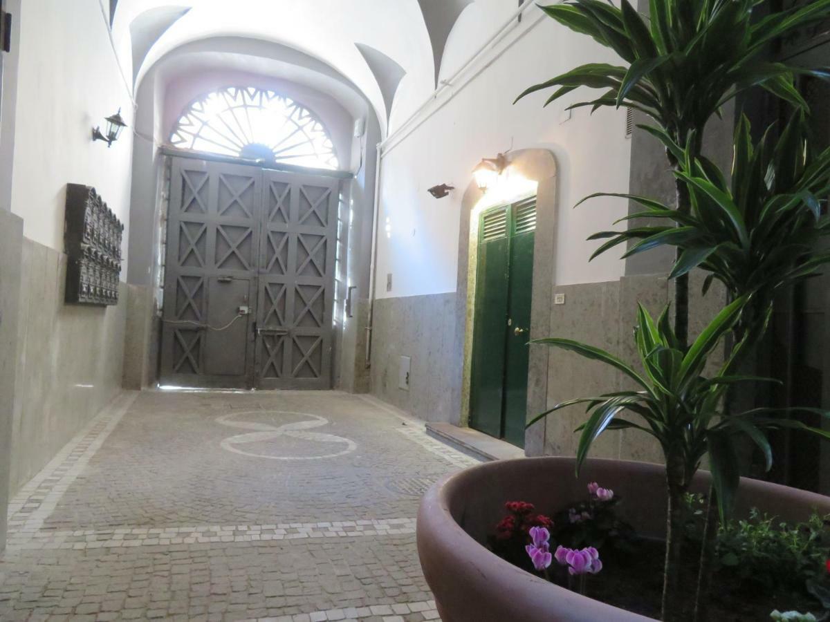 Donnaré Casavacanza - Historic Center Of Naples